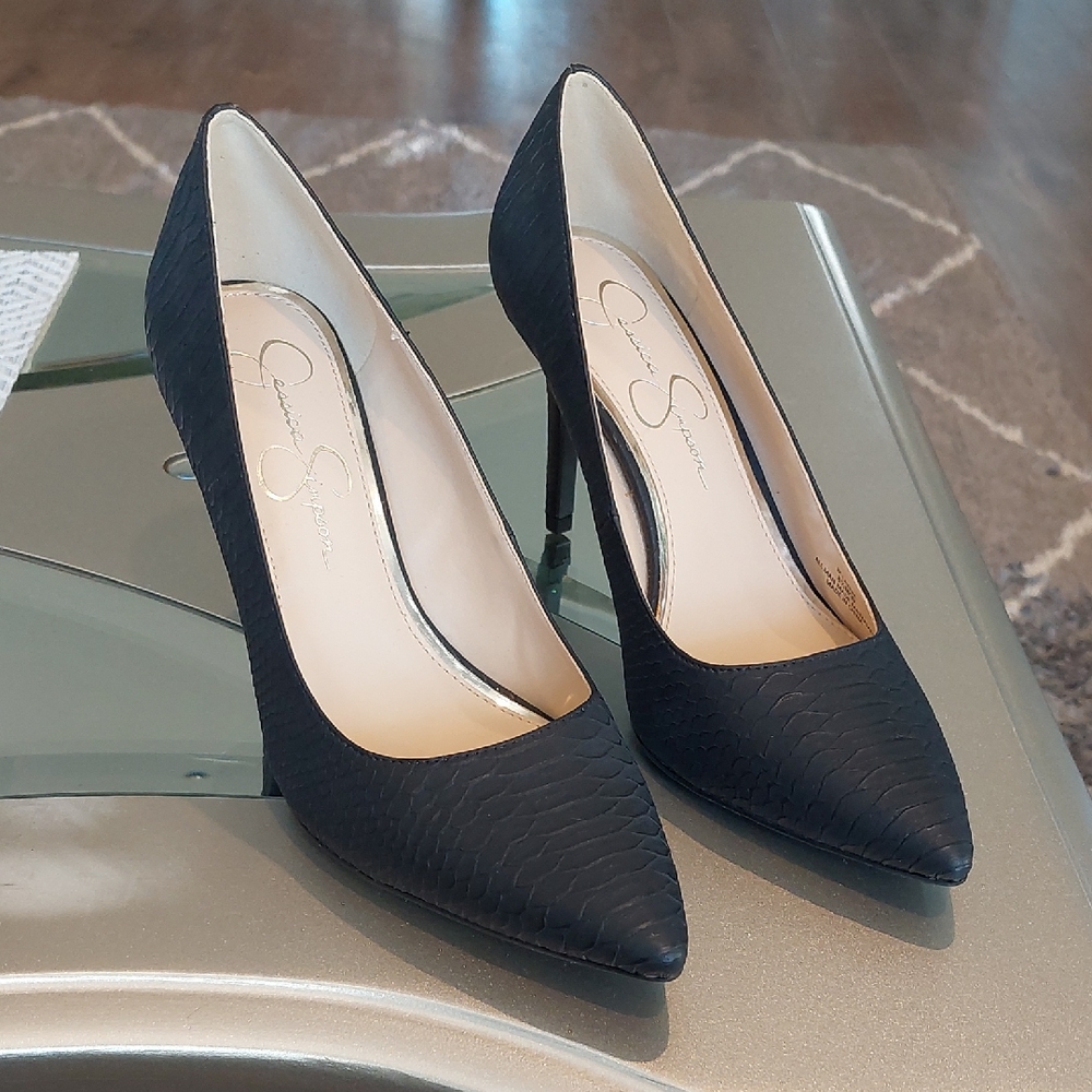 Jessica Simpson Black Textured Heels. 3'' 5/8 high. Brand New